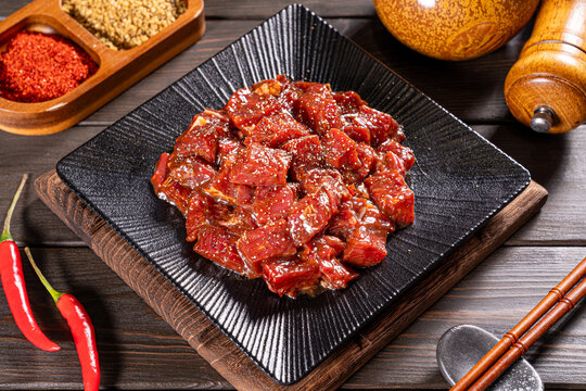黑椒牛肉粒