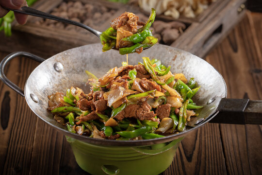 辣椒小炒肉