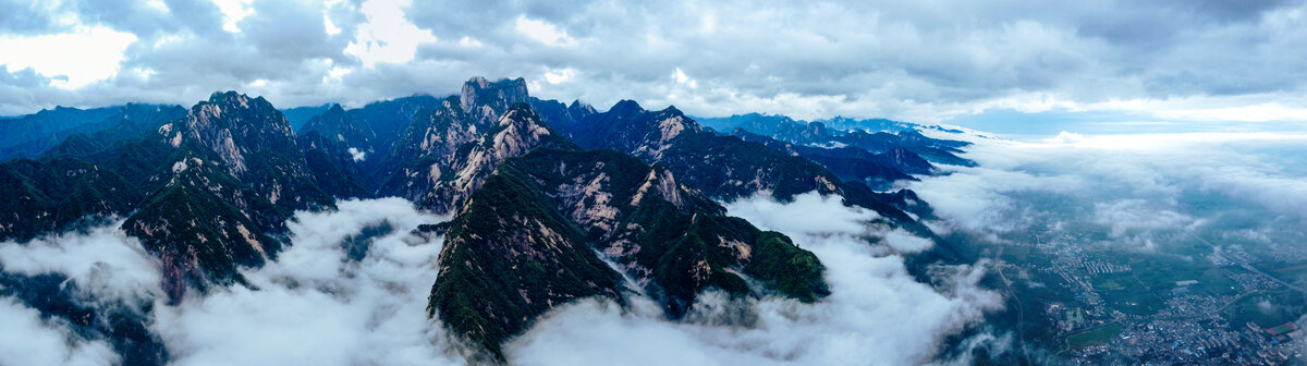 华山