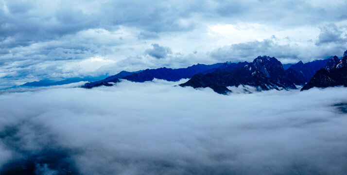 华山
