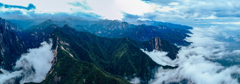 华山