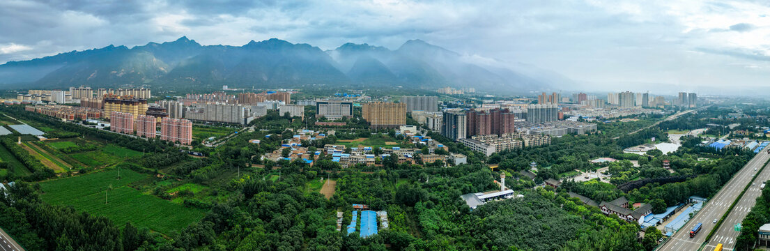 华州区