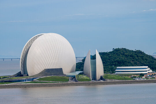珠海大剧院海之贝日月贝