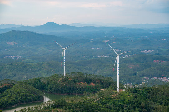风车山山顶风景