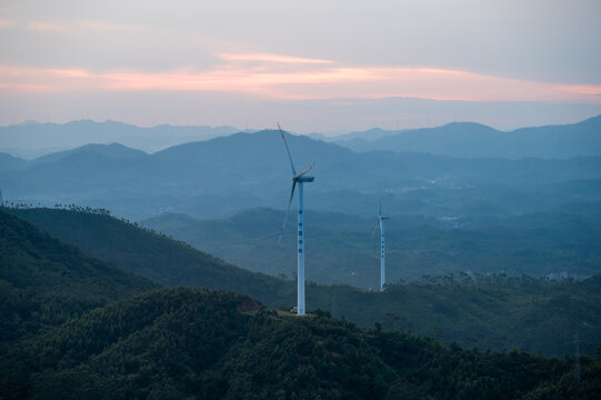风车山山顶风景