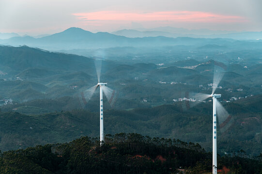 凤车山晚霞风景