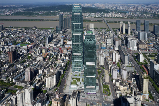 长沙国金中心航拍城市建筑风光