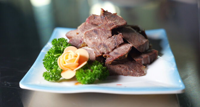 牛肉块