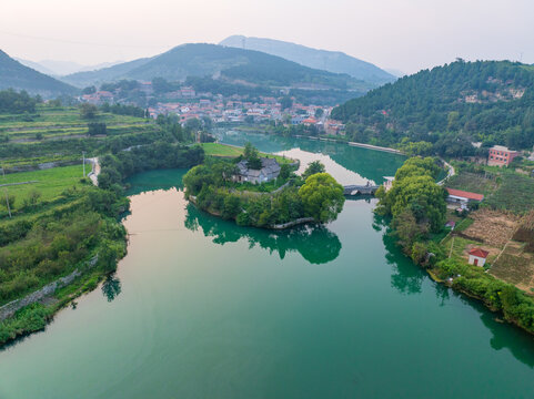 济南章丘三角湾村宝珠山水库
