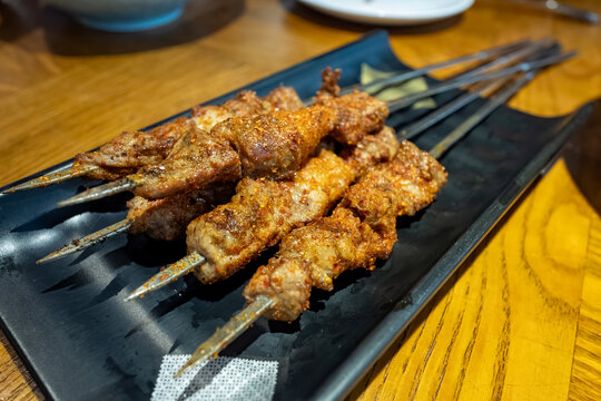 新疆烤羊肉串