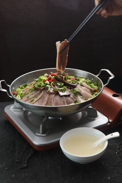 羊肉羊血锅仔