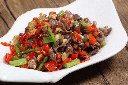 酸辣鸡杂