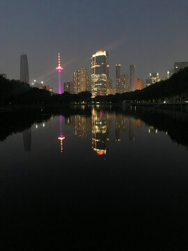 沈阳彩电塔夜景