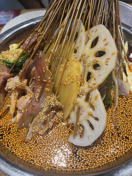 红油钵钵鸡