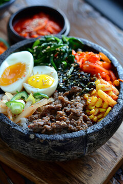 韩式石锅拌饭