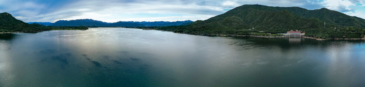 十三陵水库