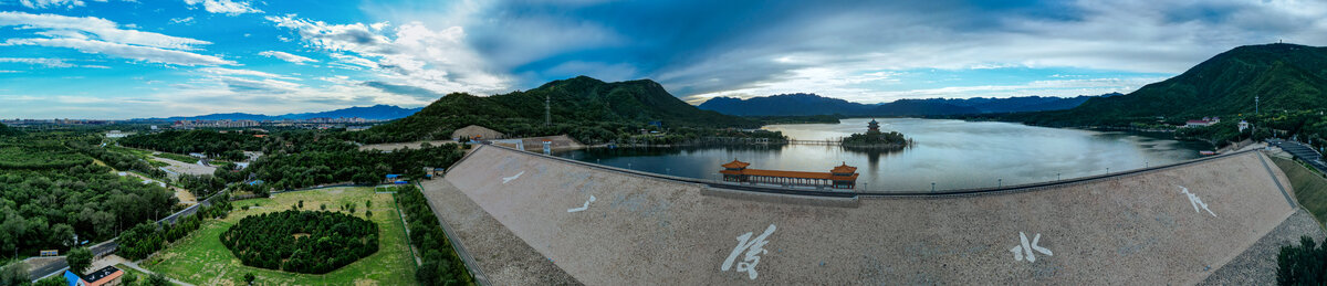 十三陵水库