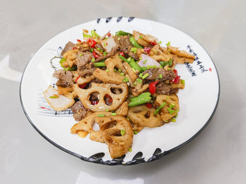 卤藕炒牛肉
