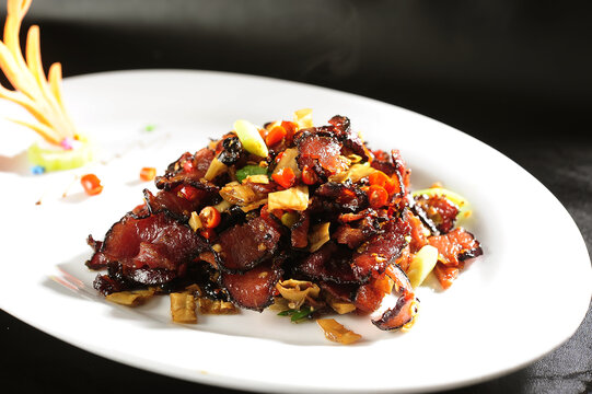尖椒炒腊牛肉