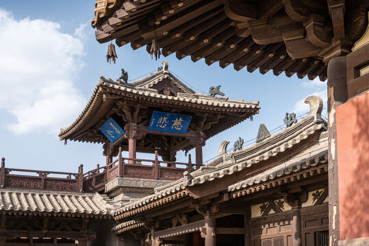山西大同云冈石窟古建筑屋檐斗拱