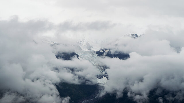 梅里雪山
