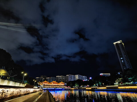 奉化江的夜景