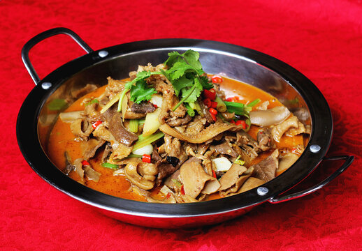 干锅牛杂