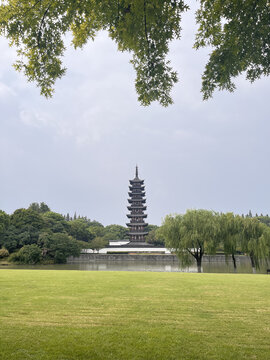 古塔