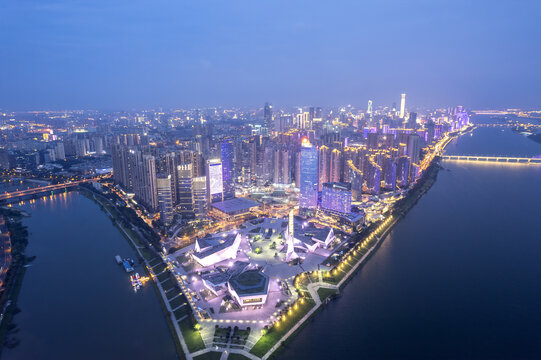 航拍长沙北辰三角洲城市夜色