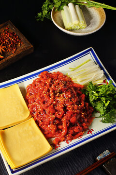 京酱肉丝