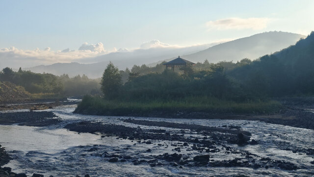 山林流水