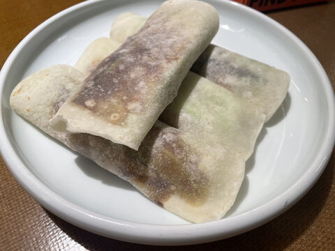 薄饼鼓油肉
