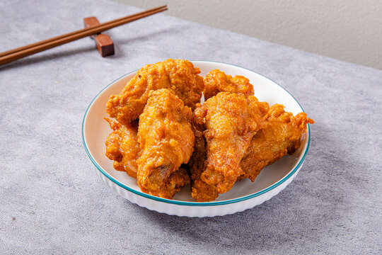 油炸小鸡腿