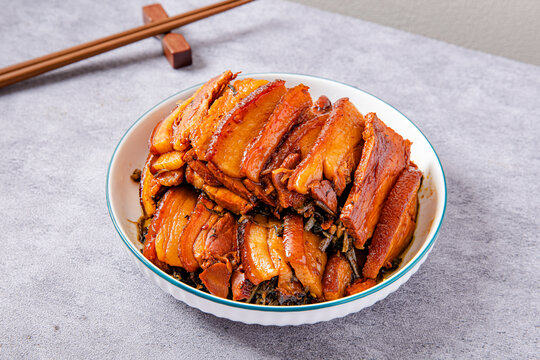 农家梅菜扣肉