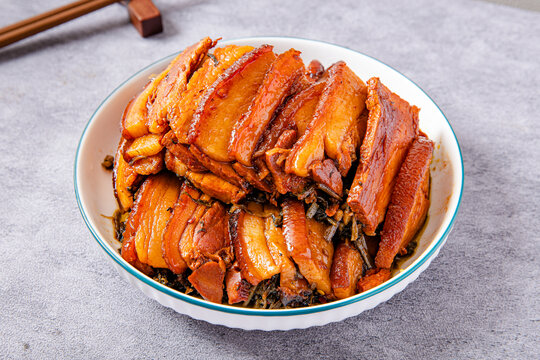 农家梅菜扣肉