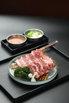 烤雪花牛肉