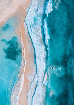 海滩和海浪的航片
