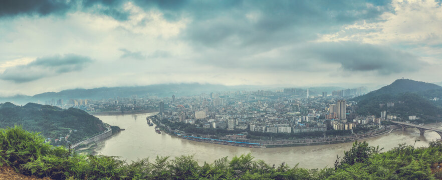 宜宾三江汇流都市风景