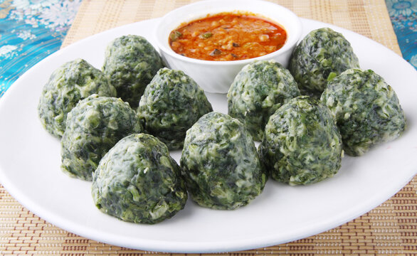 阿婆菜窝窝