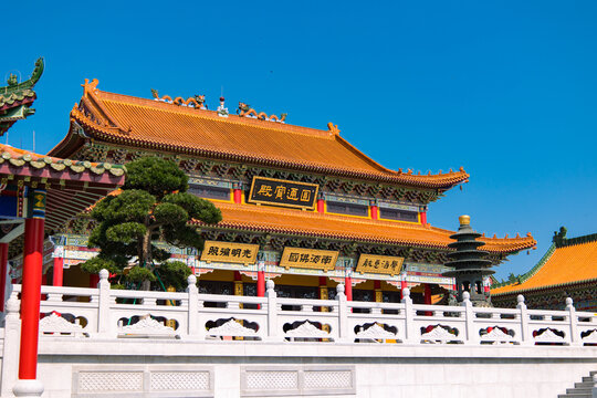 阳江东平飞龙寺