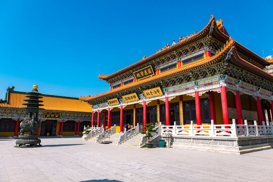 阳江东平飞龙寺
