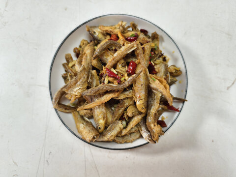 一碗香酥小鱼