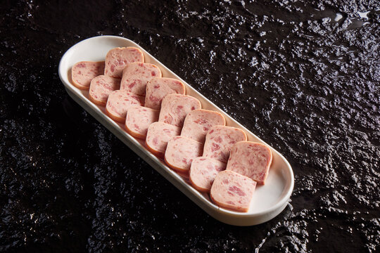午餐肉