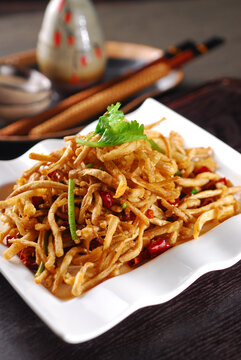 干煸茶树菇