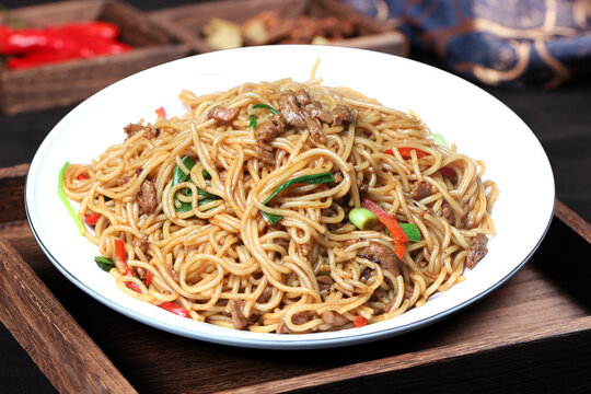 牛肉炒米粉