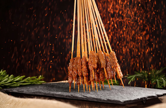 烤牛肉小串