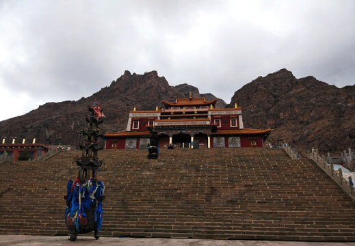 阿拉善左旗北寺