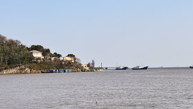 平湖