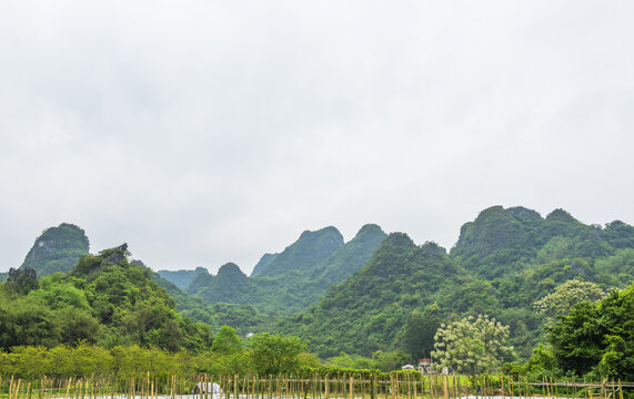 广西钟山百里水墨画廊