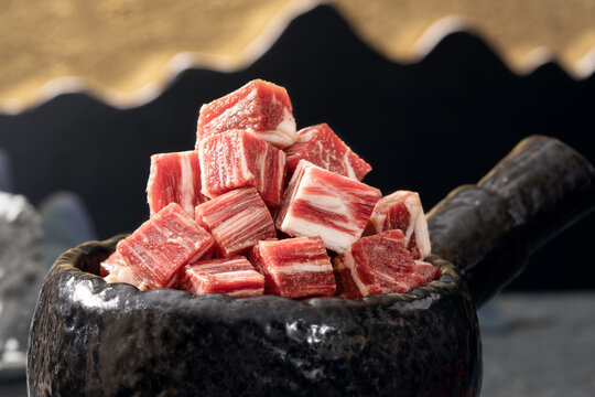 雪花牛肉粒